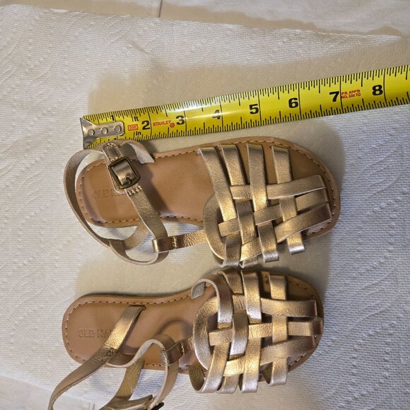 ✨ Gold Woven Leather Sandals – Classic Strappy Summer Style Toddler - Picture 3 of 6